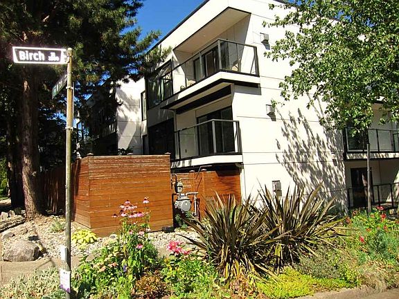3rd image of 1315 W 7th Ave #106