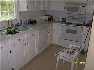 3rd image of 160 Cedarwood Dr