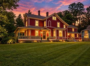 2 Crescent Hl, Springfield, MA 01105