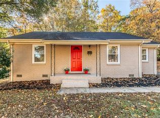 4030 Colebrook Rd, Charlotte, NC 28215