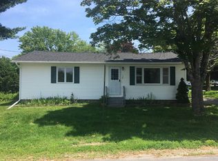 120 7th St, Old Town, ME 04468