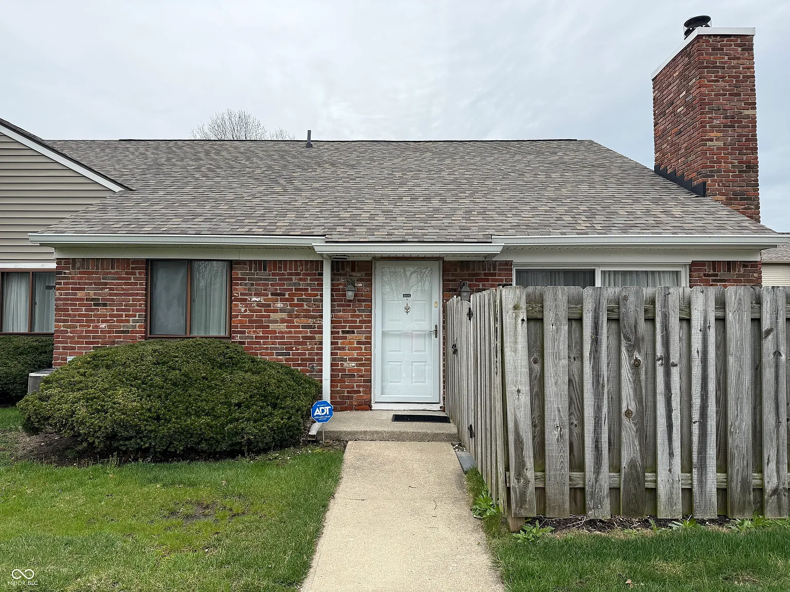 6005 Wingedfoot Ct photo 1