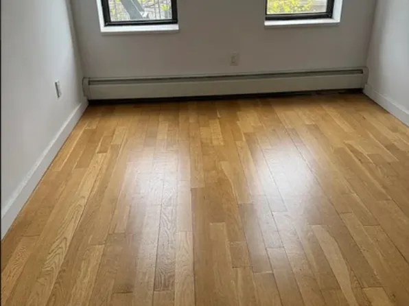 22-11 Steinway Street image 8 of 14