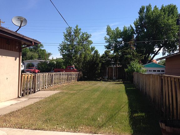 2nd image of 125 W Richland Ave