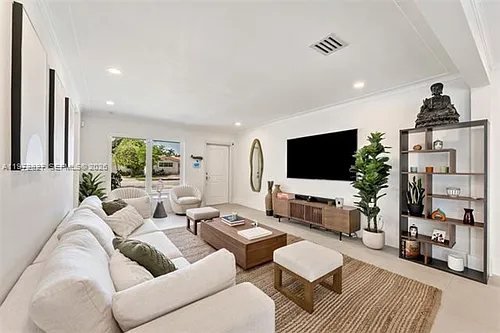 45 Palermo Ave Photo 1