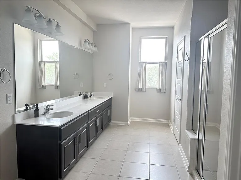 6814 E Riverside Dr #26 — Photo 12