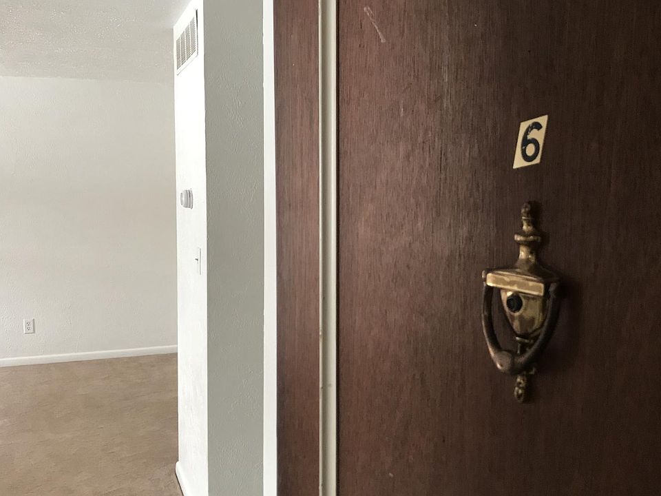1st image of 144 Lisa Ct #6