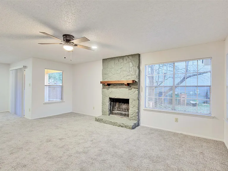 2807 Firecrest Dr — Photo 17