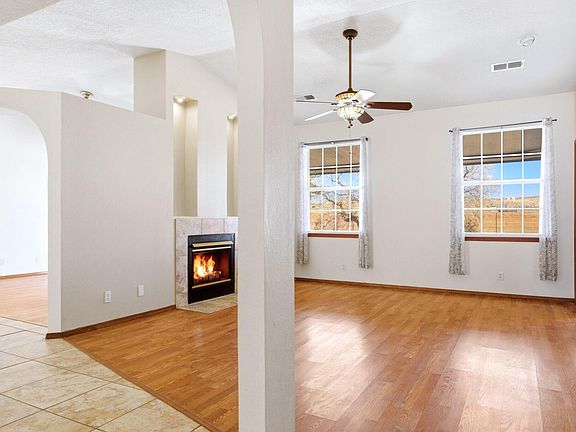 5th image of 2881 Chessman Dr SE
