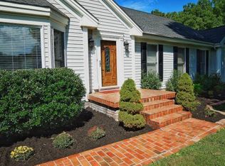 185 Young Rd, Johnson City, TN 37604