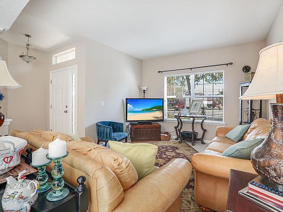 4th image of 1313 Stonehedge Ct