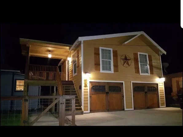 5400 S Capitol St #2, Houston, TX 77023