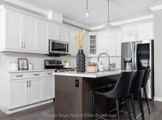 19 Serenity Place Cres, Huntsville, ON P1H 0C4