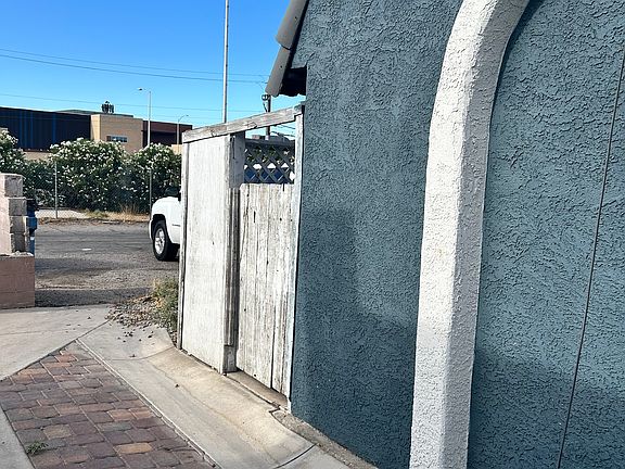 2nd image of 6144 Camino De Rosa Dr #4