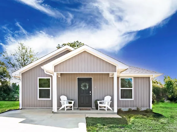 6319 June Bug Dr, Milton, FL 32583