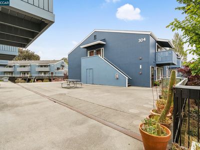 1126 Cherry Ave APT 104, San Bruno, CA, 94066