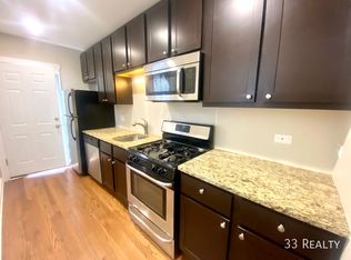 1636 N Park Dr #G, Chicago, IL 60601