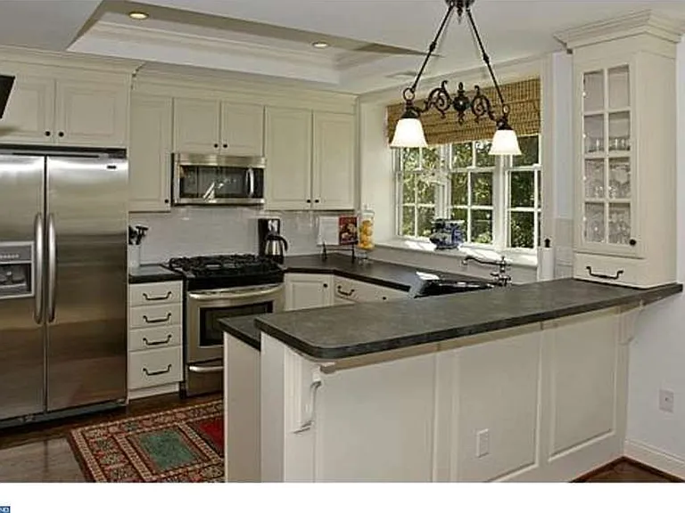 701 S 7th St — Photo 3