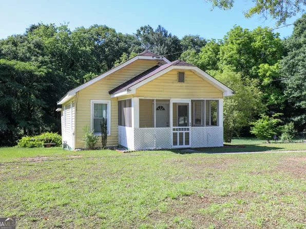 1186 E Tugalo St, Toccoa, GA 30577