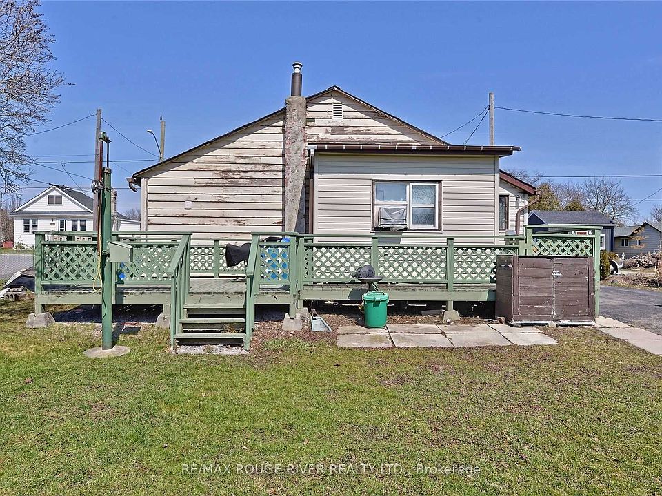 2nd image of 24 Hunt St