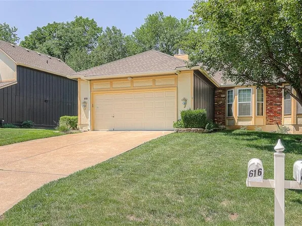 616 E 120th St, Kansas City, MO 64145