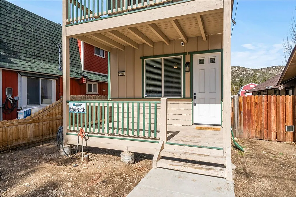 3 bed, 1350 sqft, $2,600 — Photo 4