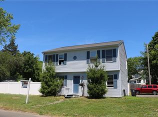 240 Edgemont Rd, Milford, CT 06460