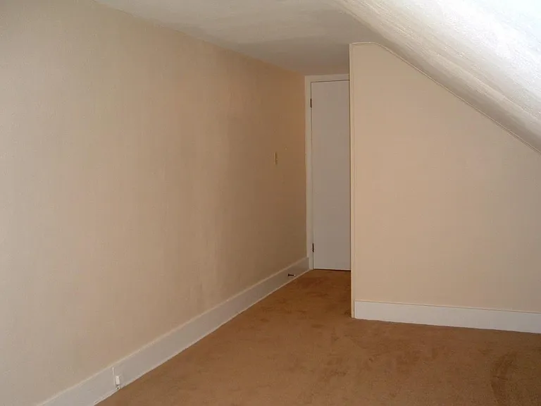 3rd floor bedroom