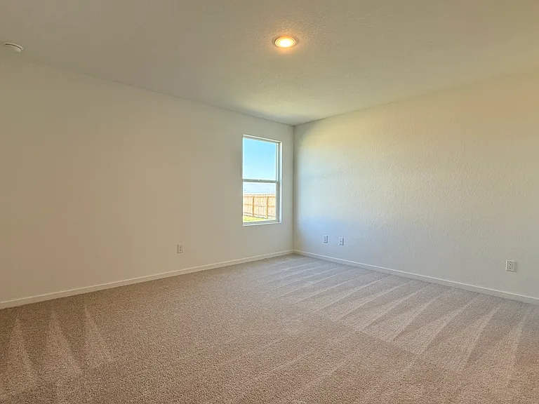 3195 Dispatch Dr — Photo 13