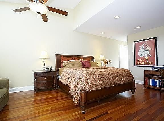3rd image of 1520 N Cleveland Ave #3