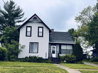 1010 Dunn St, Portage, WI 53901