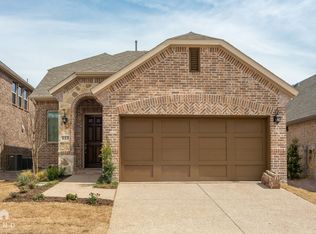 113 Knight Of Realm Blvd, The Colony, TX 75056