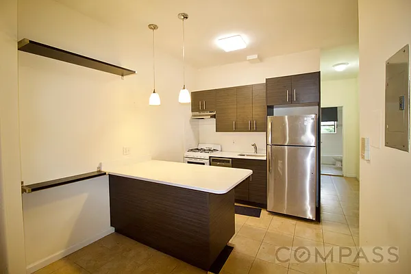 Rented by Compass | media 11