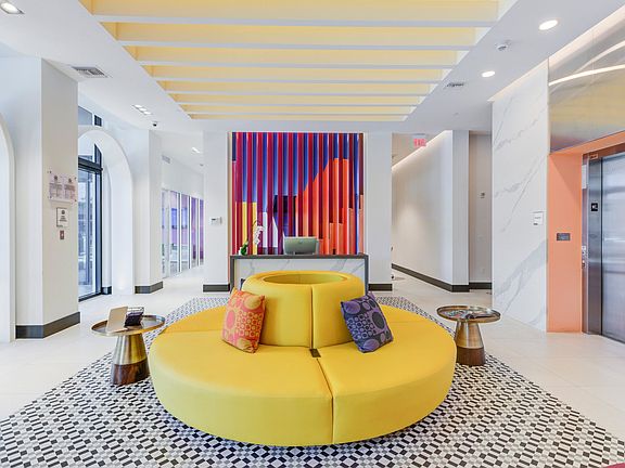 Altis Little Havana Lobby