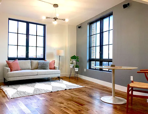 Rented by City Vista Inc | media 33