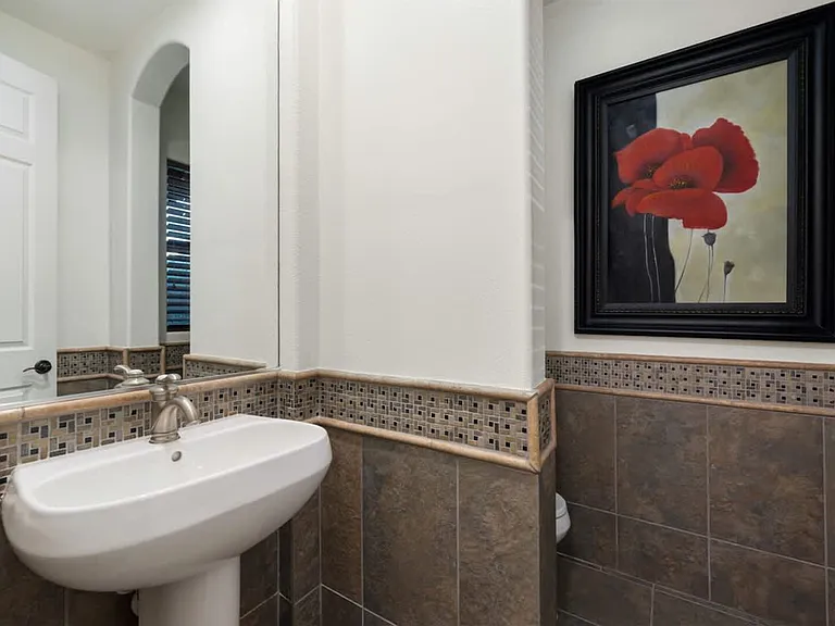 Big Horn Dr — Photo 21