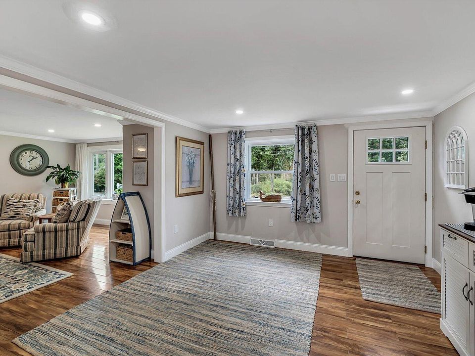 42 Edgewater W Drive, East Falmouth, MA 02536 Zillow