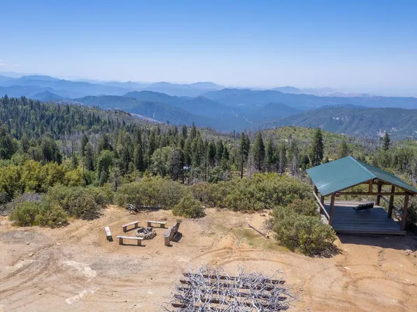 11111 Upper Cressman Rd, Shaver Lake, CA 93664