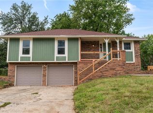 236 Hilltop Dr, Warrensburg, MO 64093