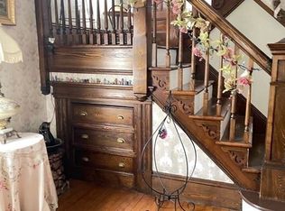 131 Yale St, Springfield, MA 01109