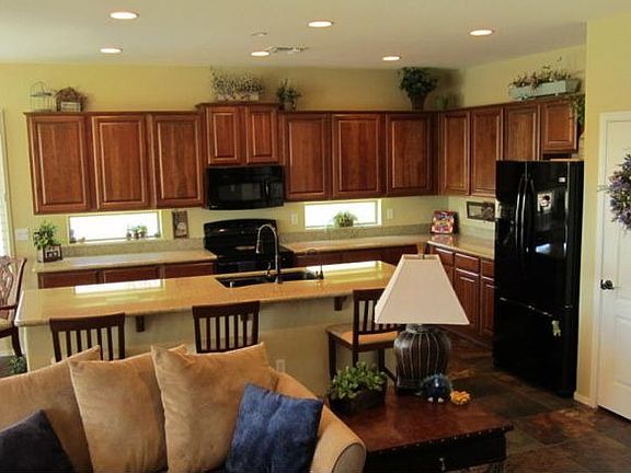 2nd image of 3981 E Yellowstone Pl