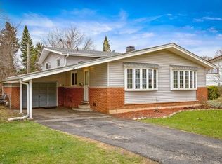 615 Lisa Rd, Dundee, IL 60118