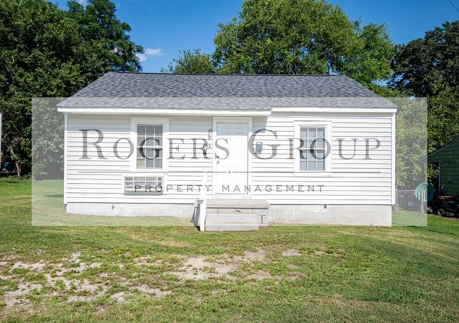 2 bed, 1.0 bath, 1020 sqft, $645 — Photo 1