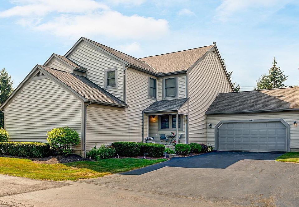 1st image of 1043 Pinewood Ln