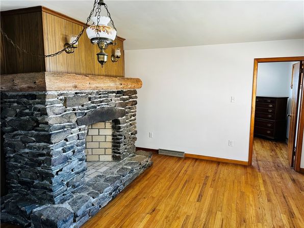 5920 Chesney St, McKeesport, PA 15135