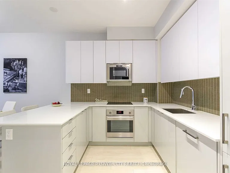 2908 Highway 7 Rd #910 — Photo 17