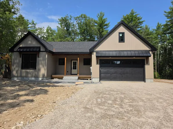 10 Winchester Lane, Tuftonboro, NH 03850