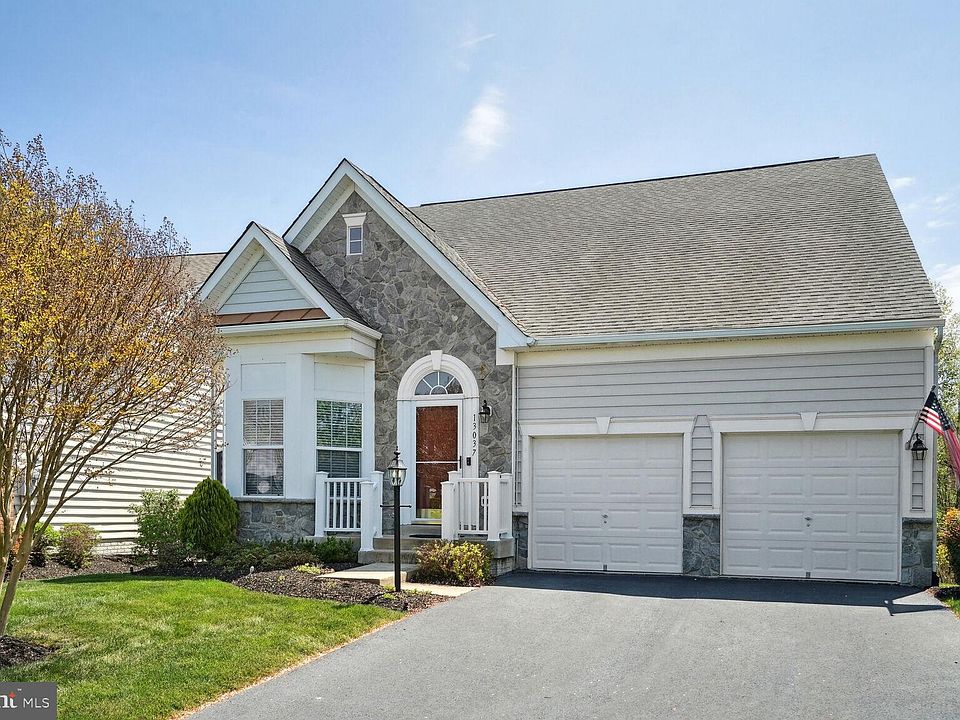 1st image of 13037 Ormond Dr