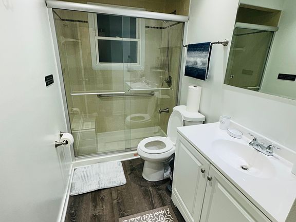 5th image of 1541 Oakwood Ave #2