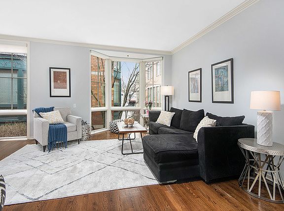 4th image of 2707 N Lincoln Ave APT F